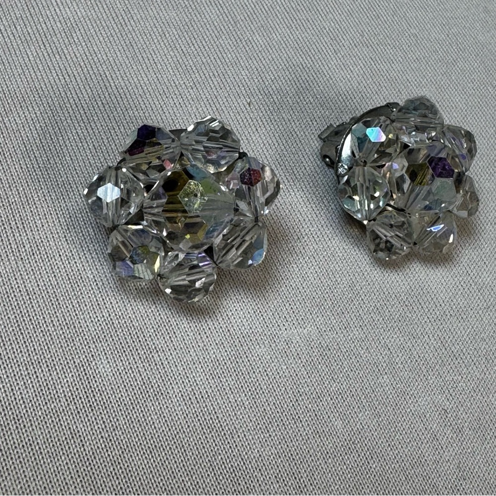 Clear Crystal Cluster Clip-On‎ Earrings
